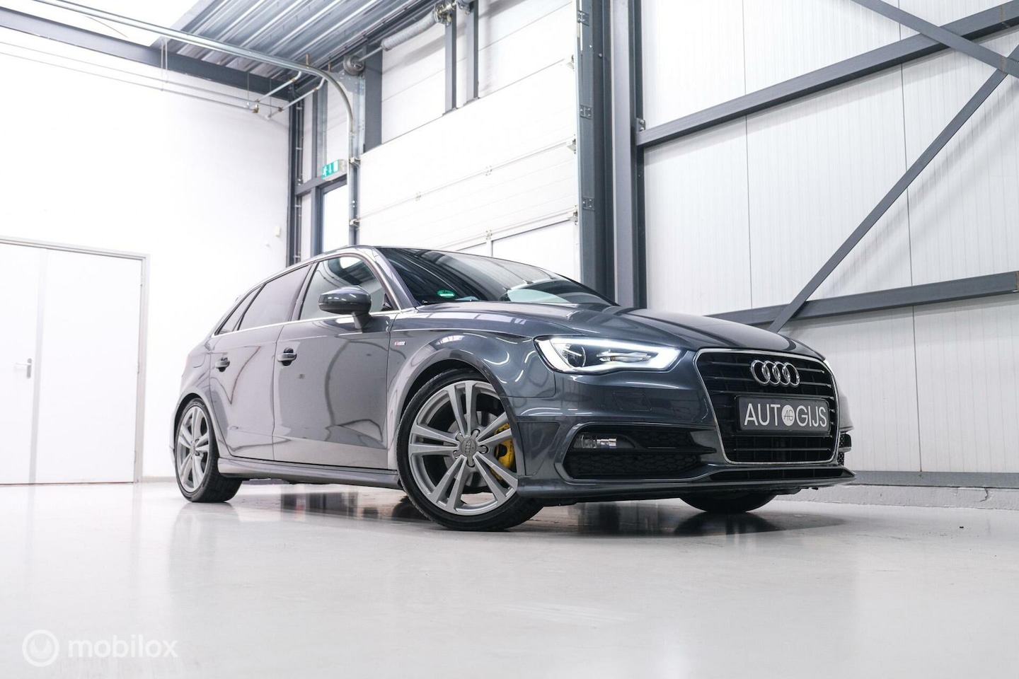 Audi A3 Sportback - 1.4 TFSI CoD Ambition Pro Line S | 3x S Line | LED | Leder | Daytonagrijs | K&W onderstel - AutoWereld.nl