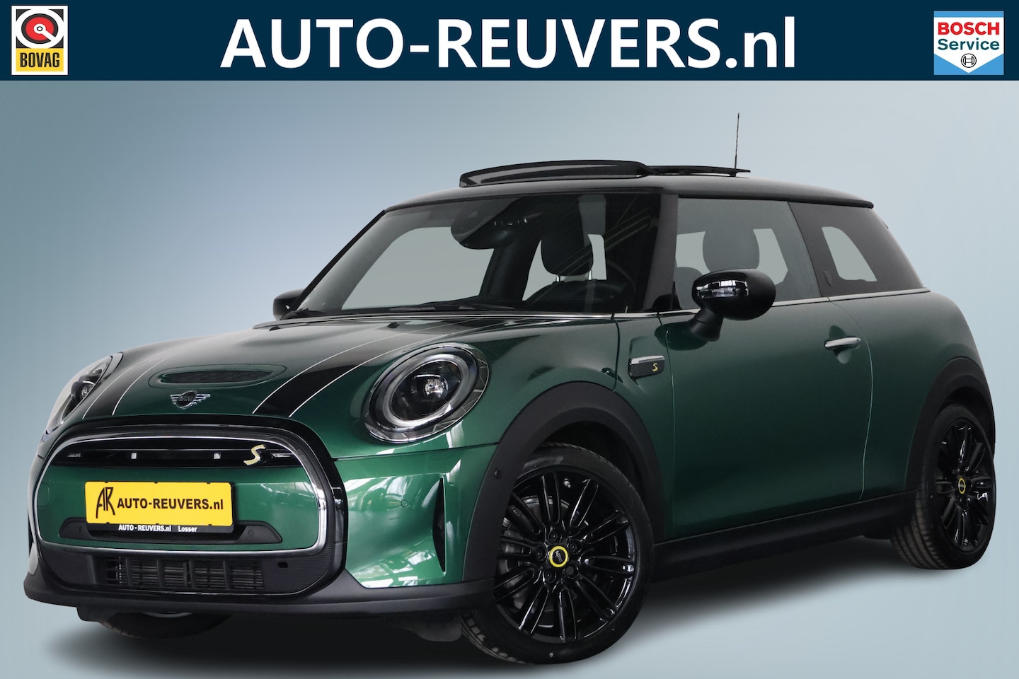 MINI Mini-Electric - Cooper Yours 33 kWh / Opendak / Leder / HarmanKardon / HUD / CarPlay - AutoWereld.nl