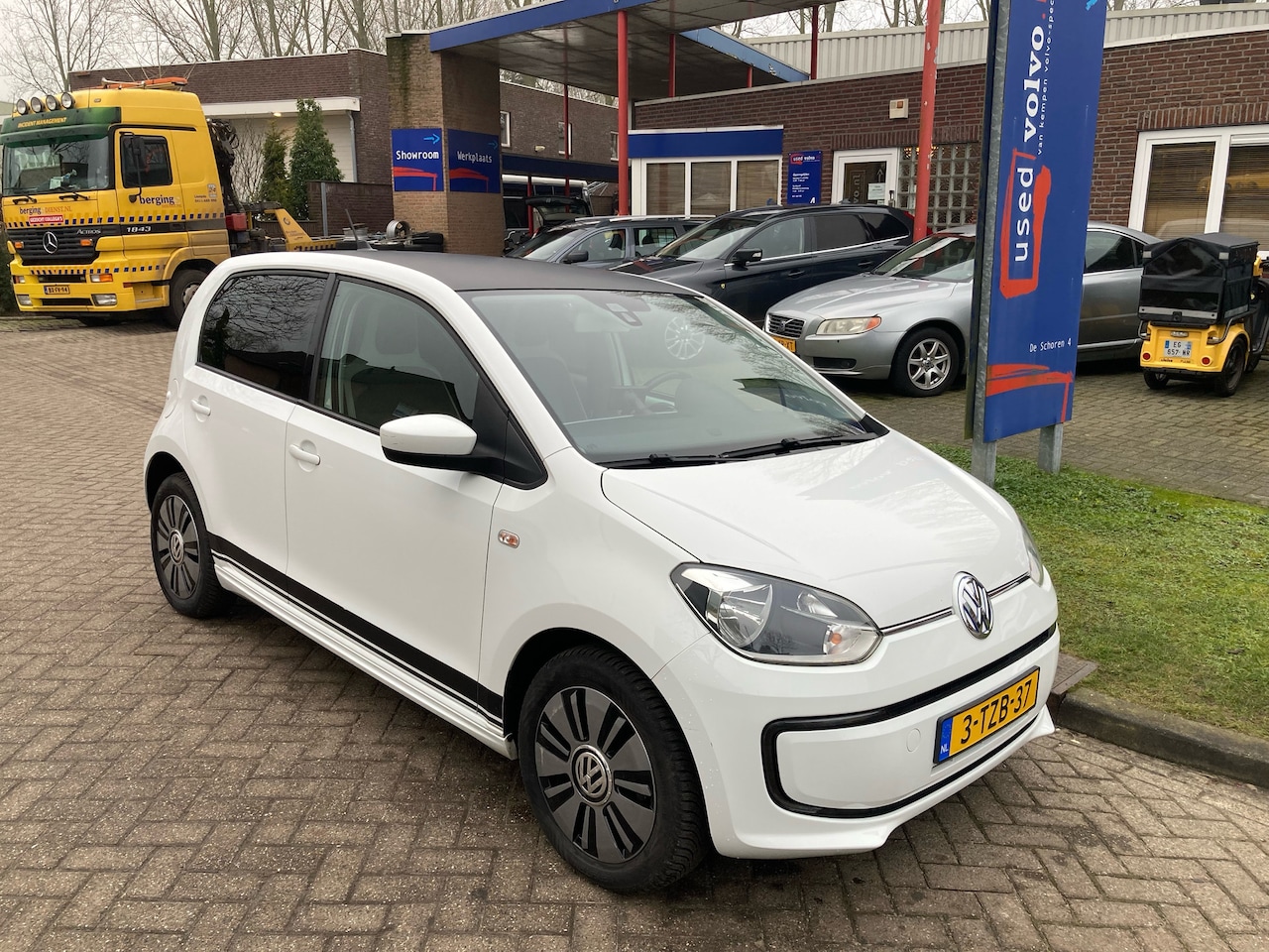 Volkswagen e-Up! - E-UP Super netjes compleet uitgevoerd. - AutoWereld.nl