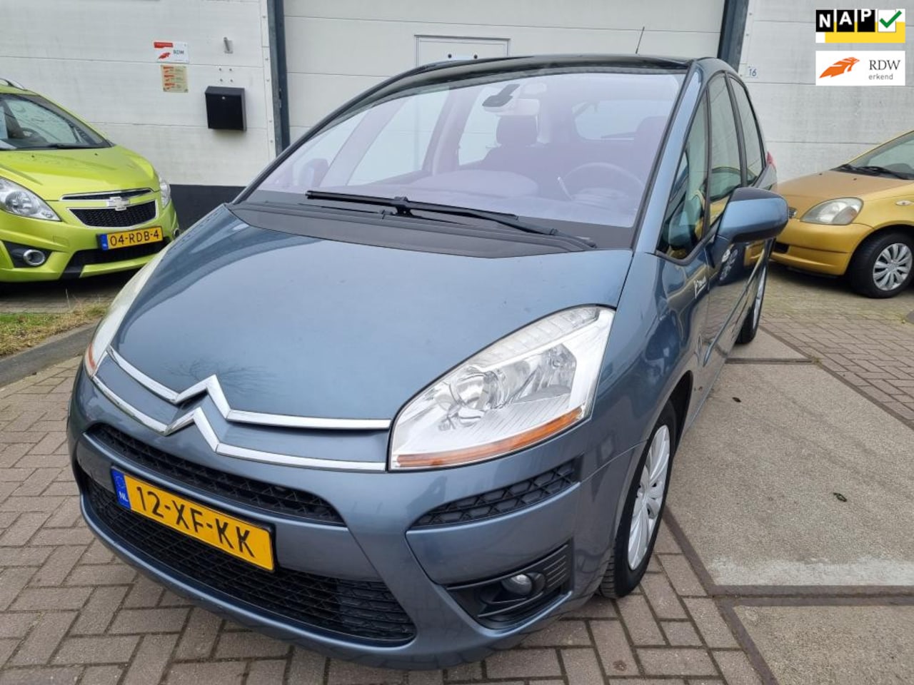 Citroën C4 Picasso - 2.0-16V Ambiance EB6V 5p. 2.0-16V Ambiance EB6V 5p. - AutoWereld.nl