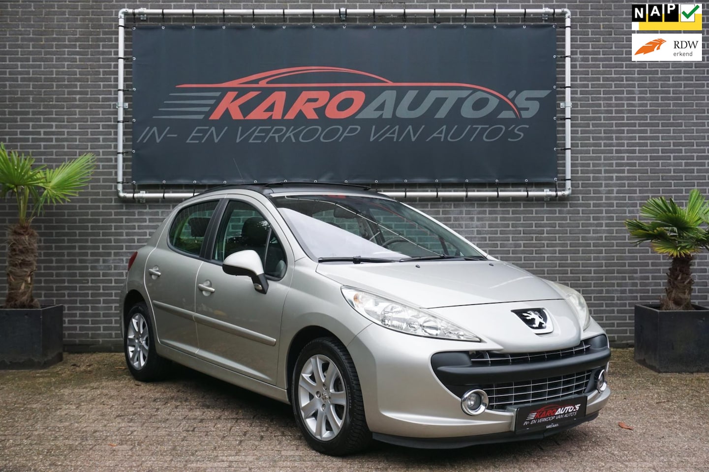 Peugeot 207 - 1.6 VTi XS Pack AUT Pano Cruis Clima ElekR Trekh - AutoWereld.nl