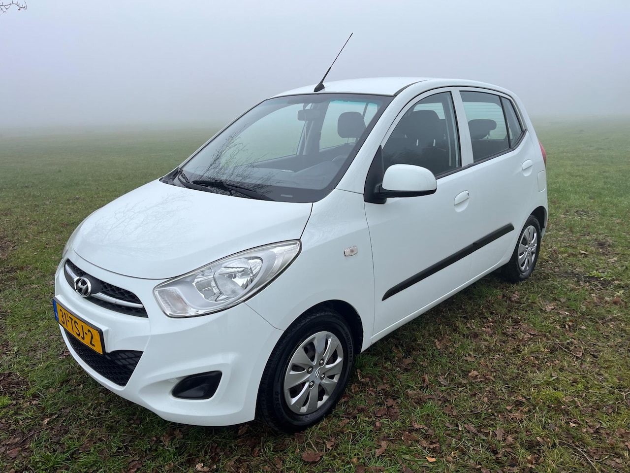 Hyundai i10 - 1.1 i-Drive Cool Airco / NAP / AUX / APK / USB - AutoWereld.nl