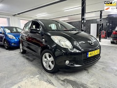 Toyota Yaris - 1.3 VVTi Luna MMT zeer nette