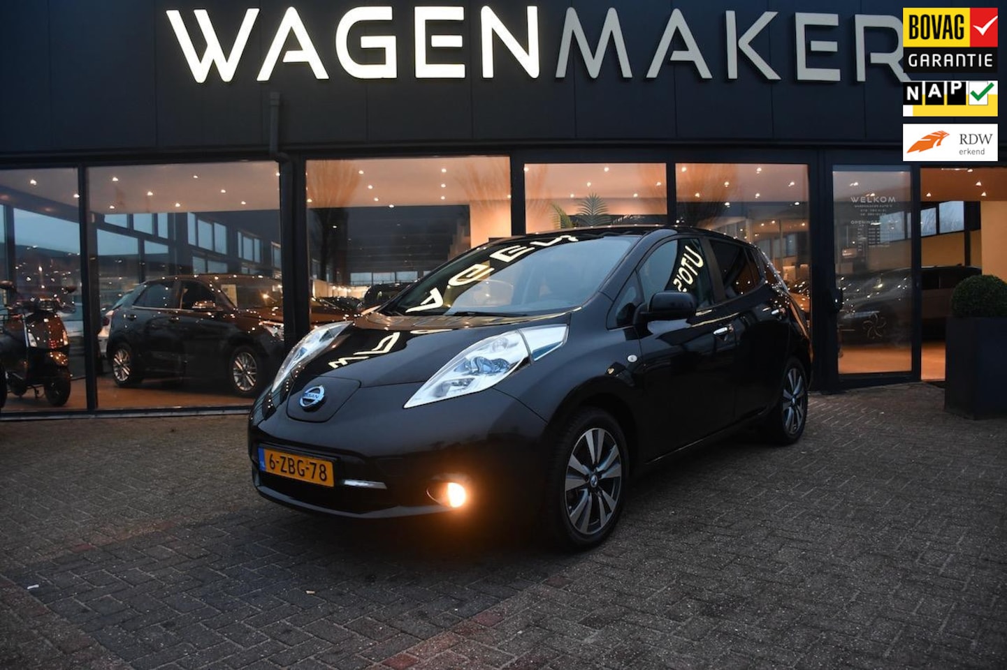 Nissan LEAF - Tekna 24 kWh Clima|Cruise|NAVI|Leder|Leder! - AutoWereld.nl