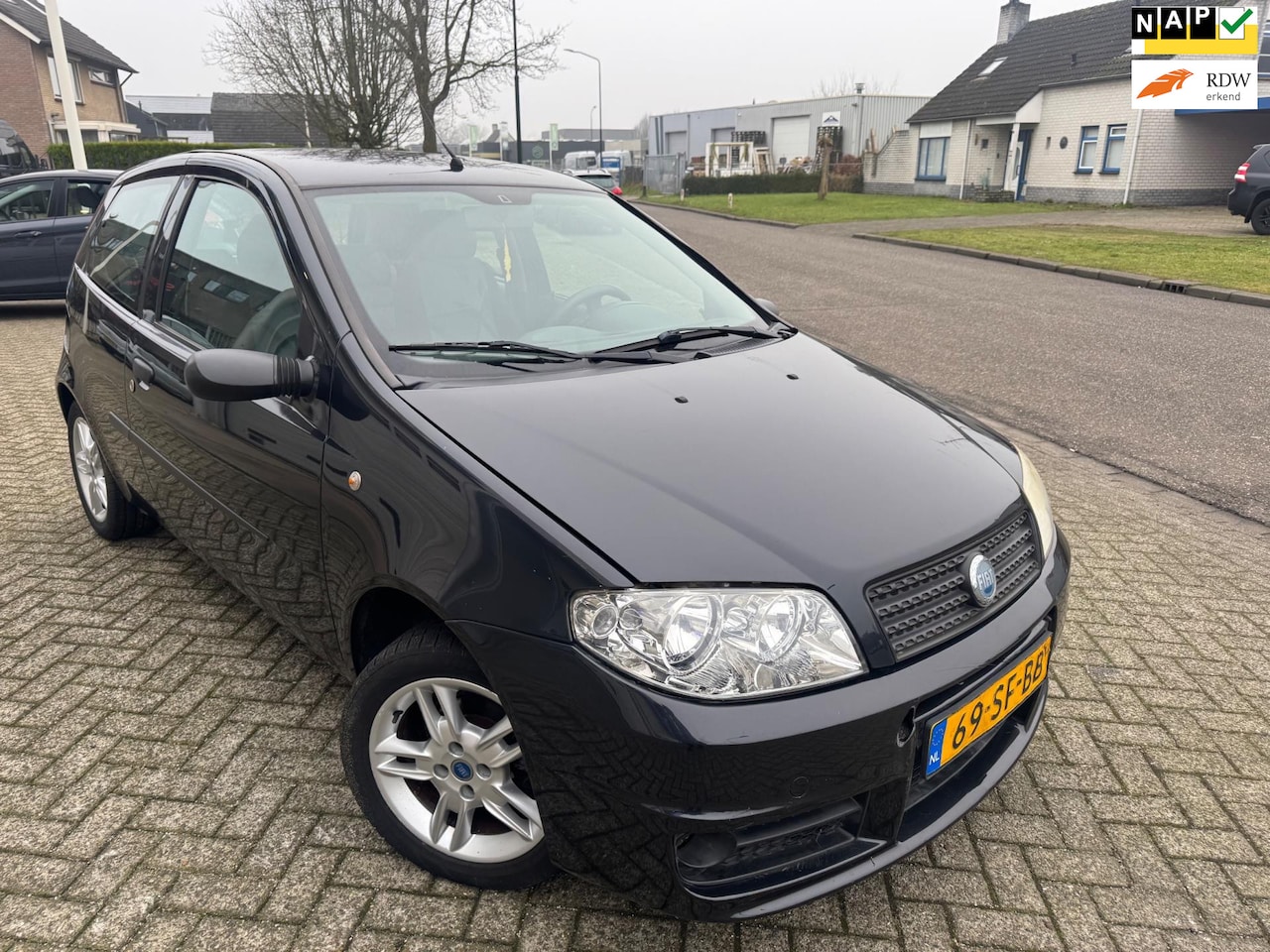 Fiat Punto - 1.2 Navigator Airco,Nieuwe APK! - AutoWereld.nl