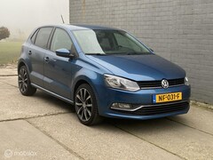 Volkswagen Polo - 1.2 TSI Highline Navi / PDC / NAP / Airco