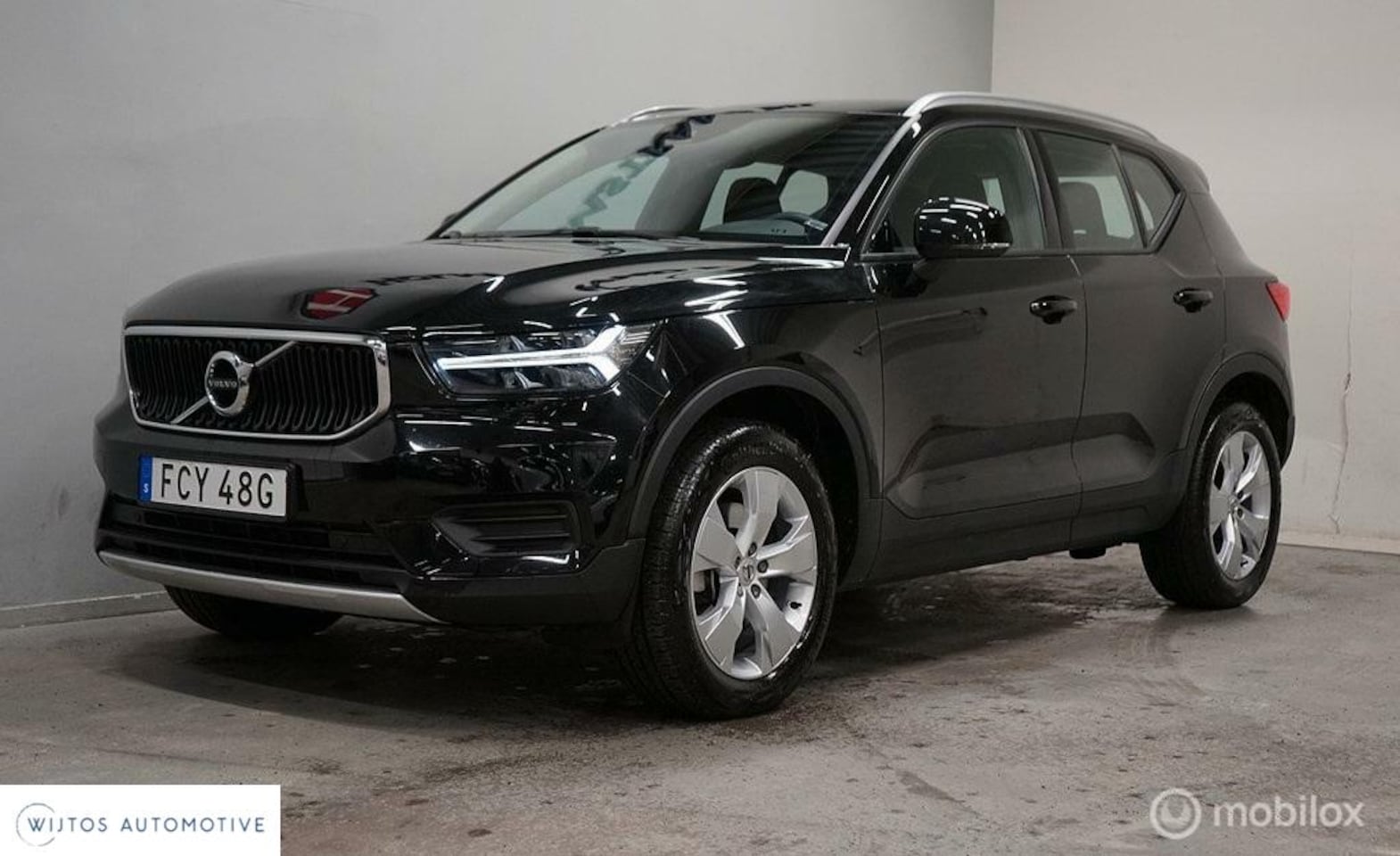 Volvo XC40 - 2.0 B4 AWD Momentum, trekhaak, camera, standkach - AutoWereld.nl