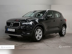 Volvo XC40 - 2.0 B4 AWD Momentum, trekhaak, camera, standkach