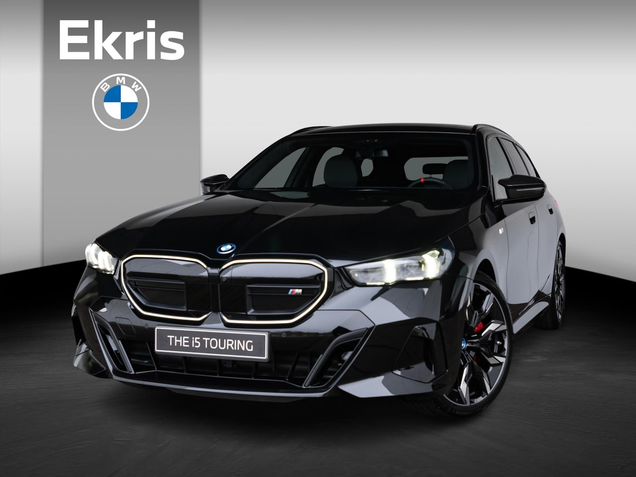 BMW i5 Touring - M60 xDrive 84 kWh | M Sportpakket Pro | Innovation Pack | Comfort Pack - AutoWereld.nl