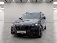 BMW X1 - xDrive25e M-SPORT * LED, LEDER, NAVI+, PANORAMA, HuD, MEMORY, 19-inch LMV * 1e EIG - UNFAL