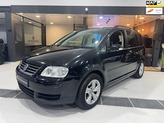 Volkswagen Touran - 1.6-16V FSI 7Persoons|Cruise|Climate|Trekhaak|NAP