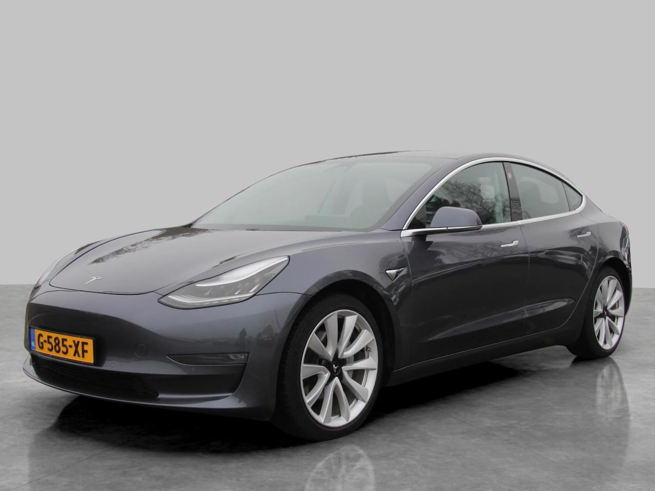 Tesla Model 3 - Long Range RWD Long Range AWD 75 kWh - AutoWereld.nl