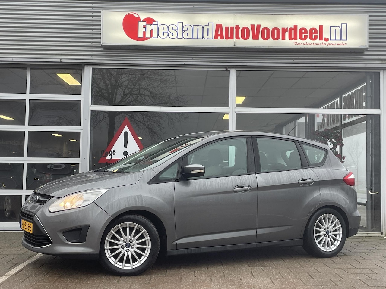 Ford C-Max - 2.0 Plug-in Hybrid Automaat/Climate control/Cruise/Nieuwe APK bij aflevering/ - AutoWereld.nl