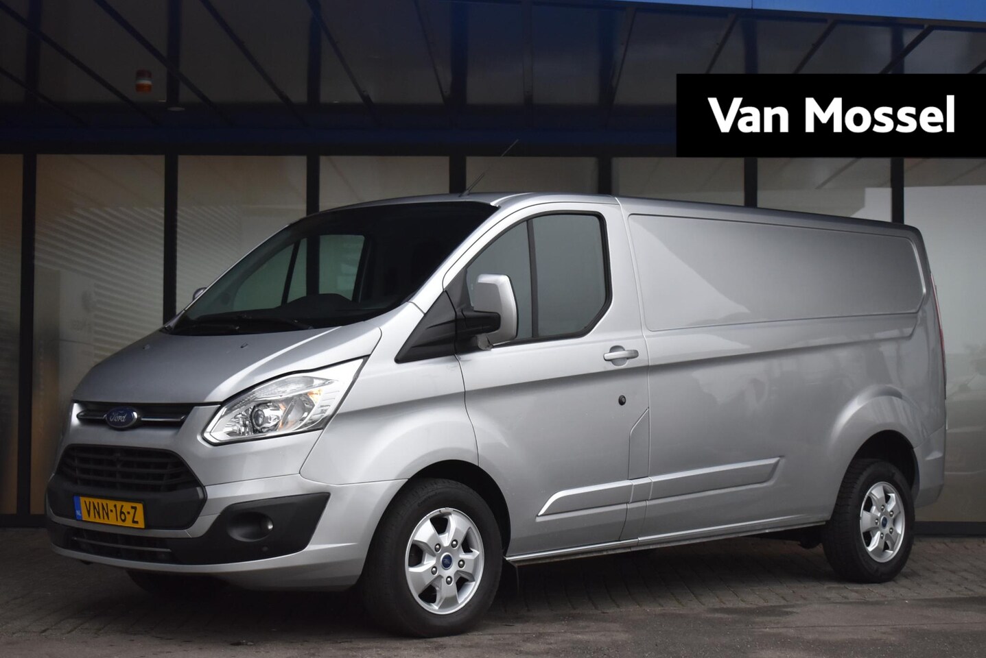 Ford Transit Custom - 290 2.0 TDCI L2H1 Limited | LMV | Achteruitrij Camera | Cruise Control | Parkeersensoren V - AutoWereld.nl