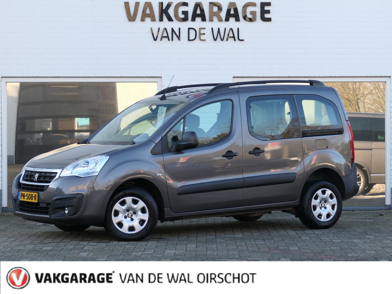 Peugeot Partner Tepee - 1.2 PureTech Active Rolstoel auto. - AutoWereld.nl