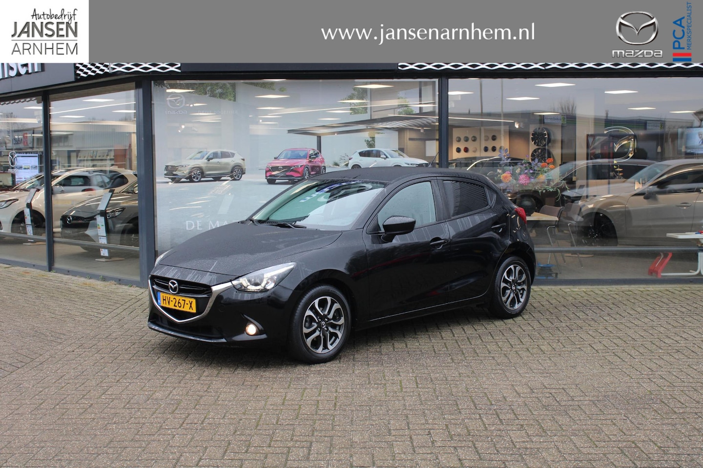 Mazda 2 - 1.5 Skyactiv-G GT-M 1.5 Skyactiv-G GT-M , Cruise, Navi, Stoelverwarming, Airco, PDC, Camera, LMV 16 Inch - AutoWereld.nl