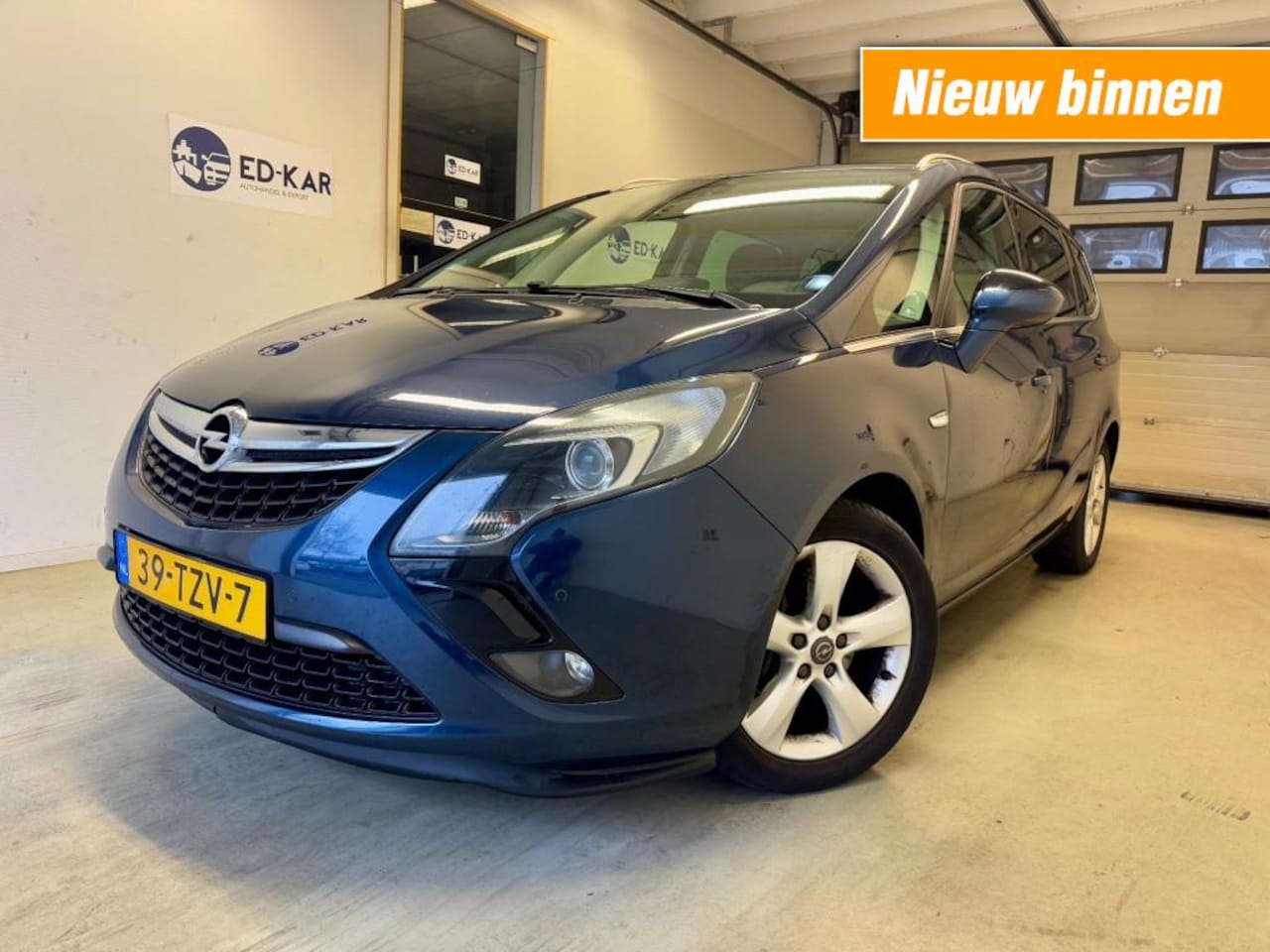 Opel Zafira Tourer - TOURER 1.4 Cosmo 5 pers CLIMA NAVI PDC RIJDT GOED NAP APK 5-2025 - AutoWereld.nl