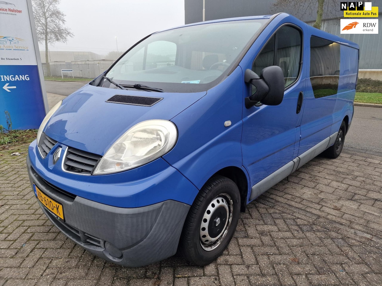 Renault Trafic - 2.0 dCi T29 L2H1 Générique 2.0 dCi T29 L2H1 Générique, 1e eigenaar, Invalide Auto, Inruil mogelijk. - AutoWereld.nl