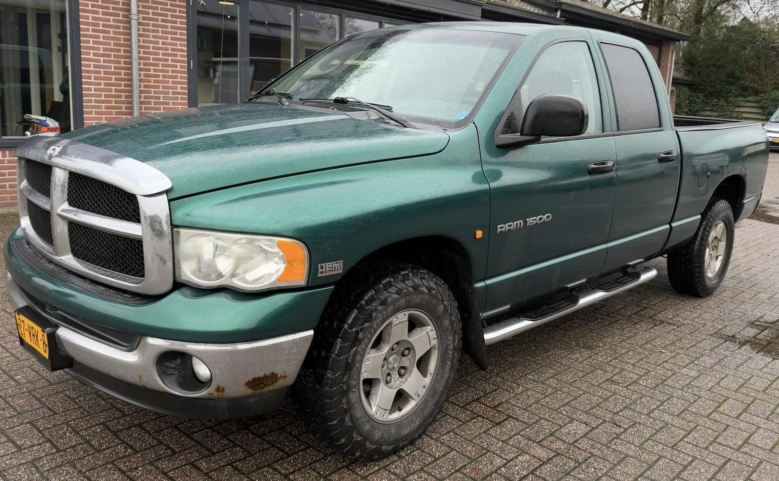 Dodge Ram 1500 - 5.7 340PK 4x4 LPG BENZINE 2004 MARGE - AutoWereld.nl