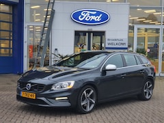 Volvo V60 - 1.6 T3 150PK R-Design Automaat | Trekhaak | Navigatie | Nette auto