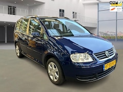 Volkswagen Touran - 2.0-16V FSI Business