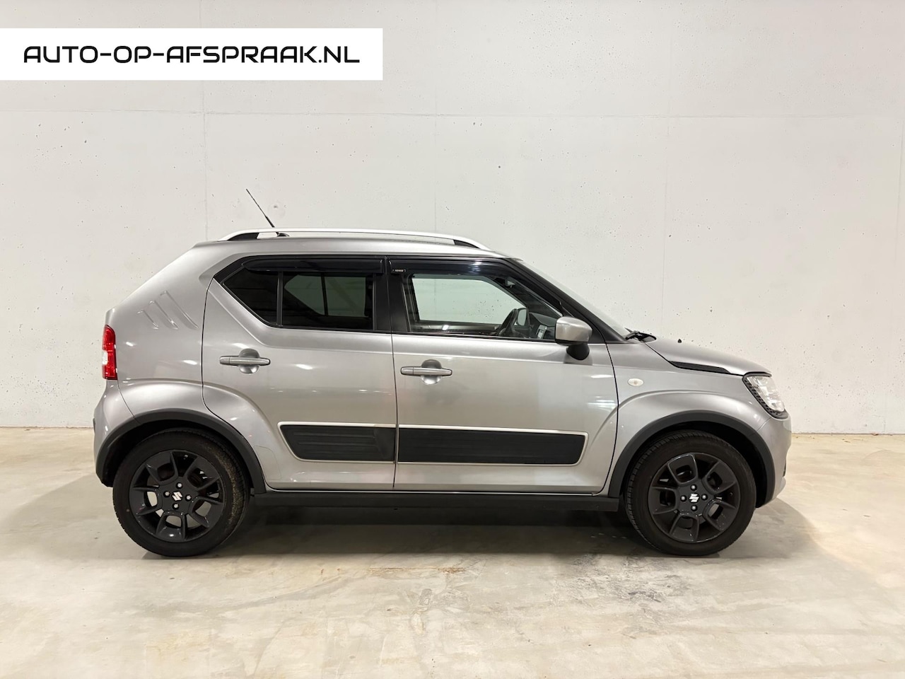 Suzuki Ignis - 1.2 Select Automaat Navi Airco Camera - AutoWereld.nl