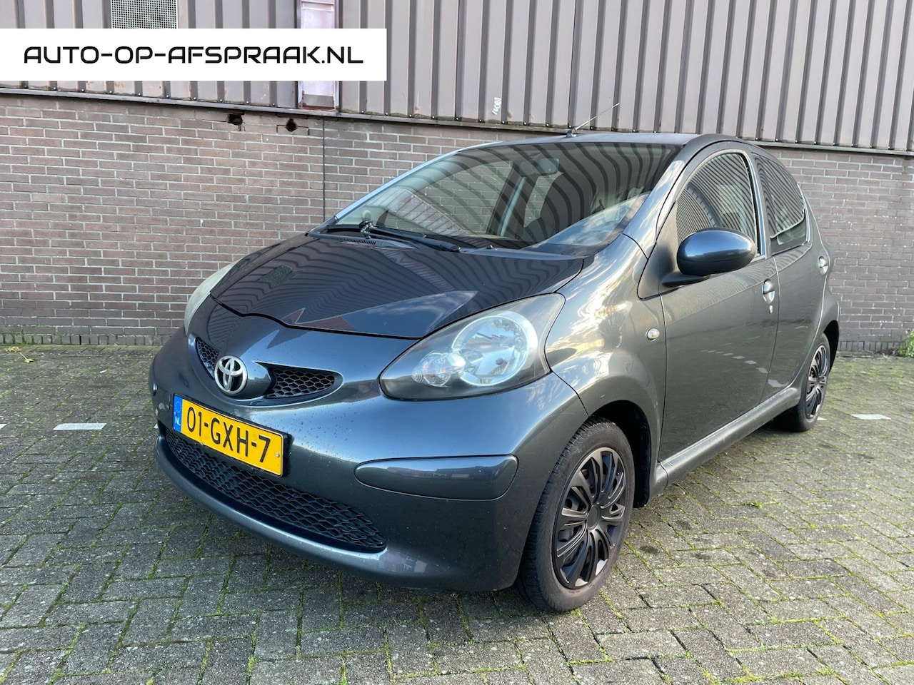 Toyota Aygo - 1.0-12V + 5drs. Airco Dealer Onderhouden APK NAP - AutoWereld.nl