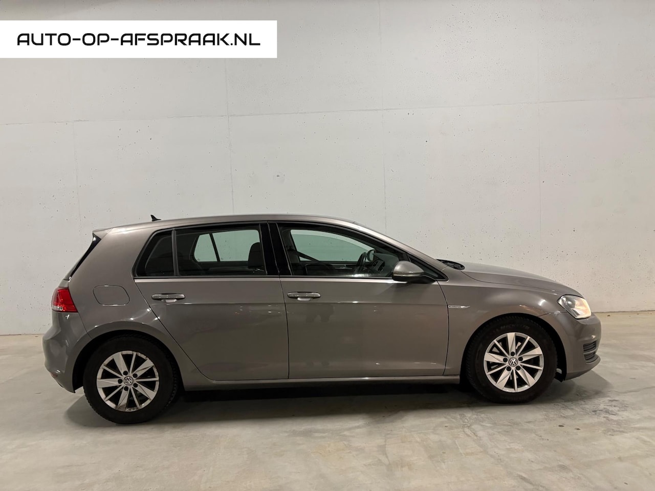 Volkswagen Golf - 1.6 TDI 5drs. Navi Clima Cruise Control PDC APK - AutoWereld.nl