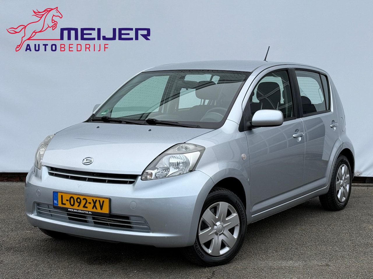 Daihatsu Sirion 2 - 1.0-12V Trend Airco | 5 Deurs | Lage KM Stand !! - AutoWereld.nl