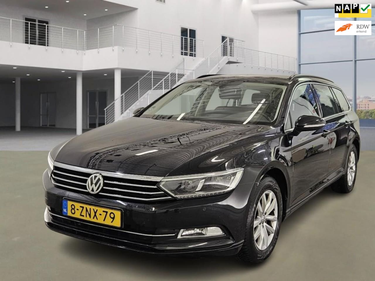 Volkswagen Passat Variant - 1.6 TDI Comfortline 1.6 TDI Comfortline - AutoWereld.nl