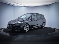 BMW 2-serie Gran Tourer - 218iA 7Pers M-SPORT. High Executive PANO/FULL LED/MEMORY/HEAD UP/LEDER/CAMERA/STOELVERW./C