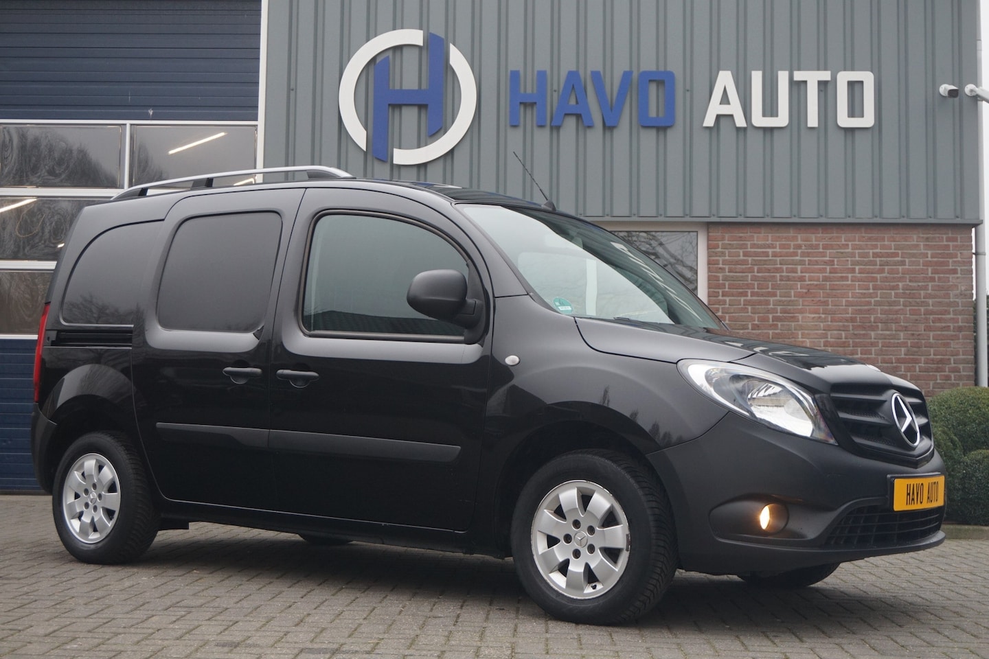 Mercedes-Benz Citan - 112 Benzine, AIRCO, BTW-VRIJ / MARGE, NAVI - AutoWereld.nl