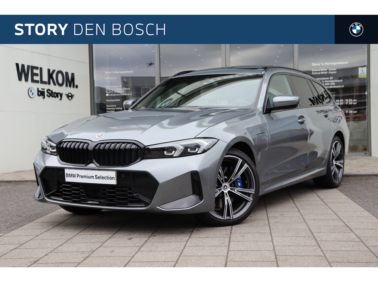 BMW 3-serie - 320e High Executive M Sport Automaat / BMW M 50 Jahre uitvoering / Panoramadak / Sportstoe - AutoWereld.nl