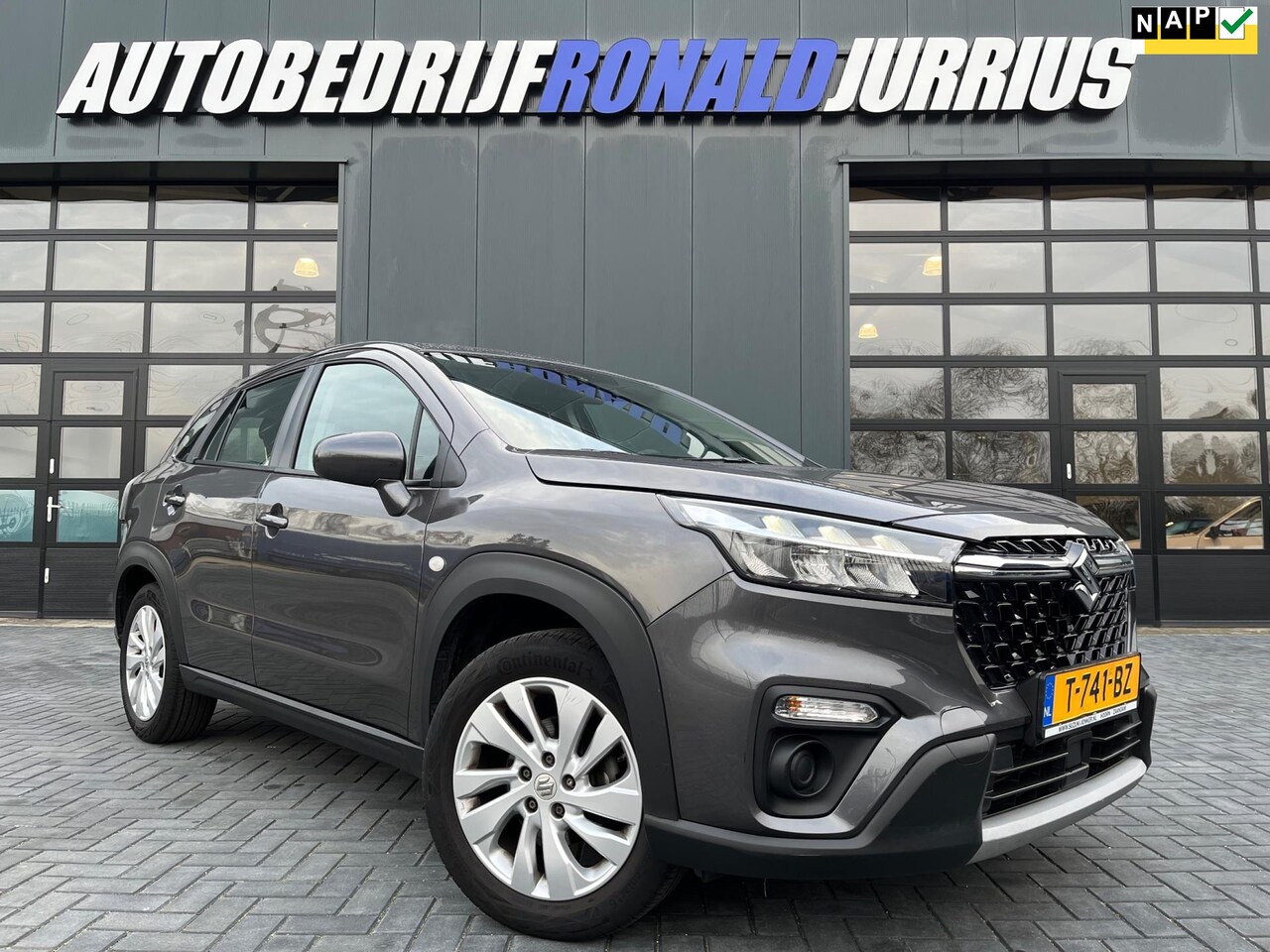 Suzuki S-Cross - 1.4 Boosterjet Comfort Smart Hybrid NL.Auto/Camera/Adaptive-Cruise/Full Led/Navigatie/1Ste - AutoWereld.nl