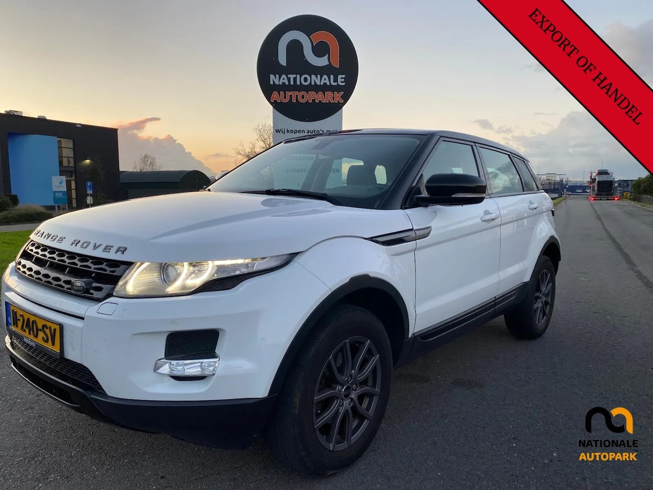 Land Rover Range Rover Evoque - 2.0 Si 4WD Pure 2.0 Si 4WD Pure - AutoWereld.nl