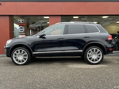 Volkswagen Touareg - 4.2 V8 | Grijs Kenteken | ACC | Memory | Trekhaak