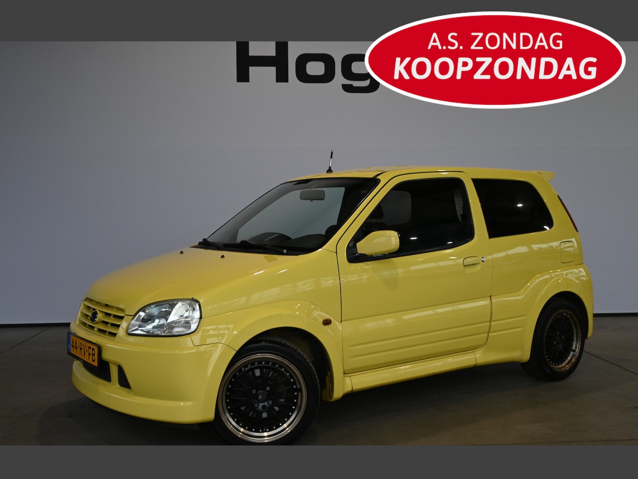 Suzuki Ignis - 1.5-16V Sport Airco Sportstoelen Navigatie Licht metaal Inruil mogelijk - AutoWereld.nl