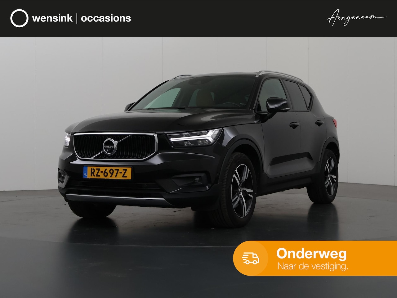 Volvo XC40 - 2.0 T5 AWD Intro Edition | Panoramadak | Parkeercamera 360°| Cruise Control Adaptief | Nav - AutoWereld.nl