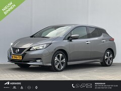 Nissan LEAF - Tekna 40 kWh / Adaptive Cruise / Lederen Bekleding / Stuur- en Stoelverwarming voor en ach