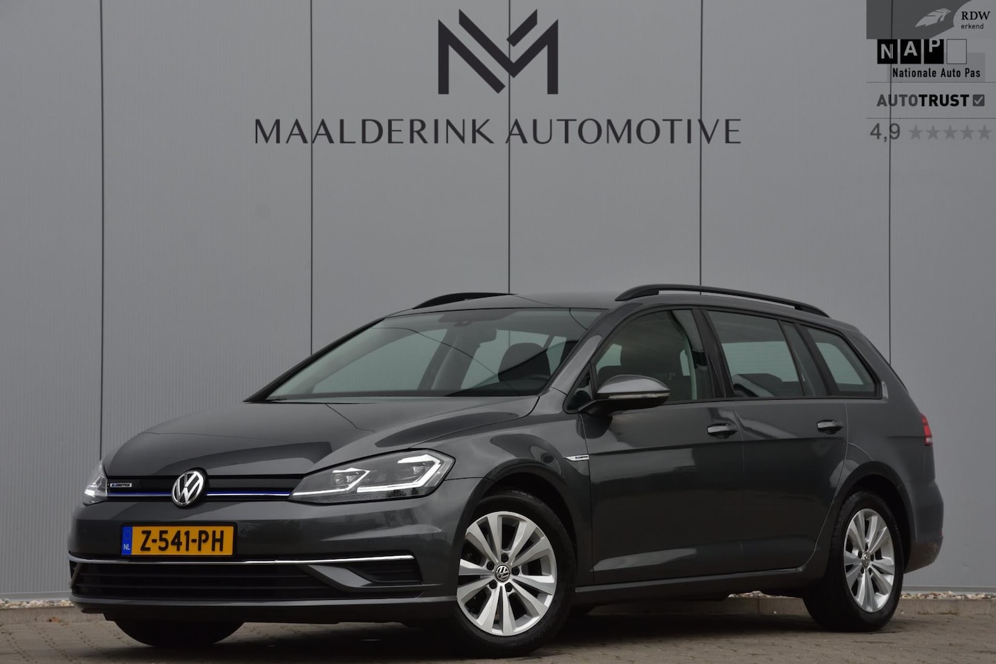 Volkswagen Golf Variant - 1.5 TSI Highline Automaat, Led, Navi, Stoelverwarming, Alcantara/Stof - AutoWereld.nl