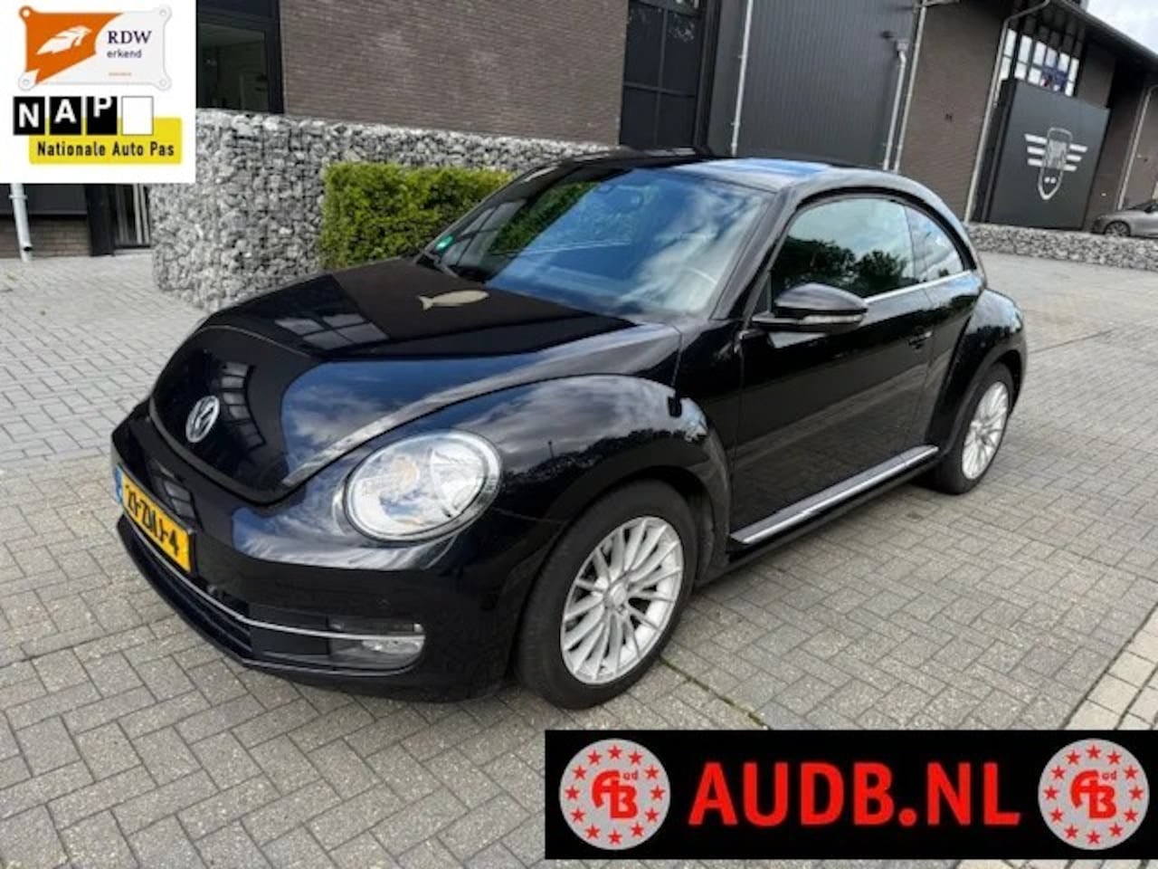 Volkswagen Beetle - 1.2 TSI Design | AIRCO | 17 INCH SPORT VLG. | CRUISE CONTR. | - AutoWereld.nl