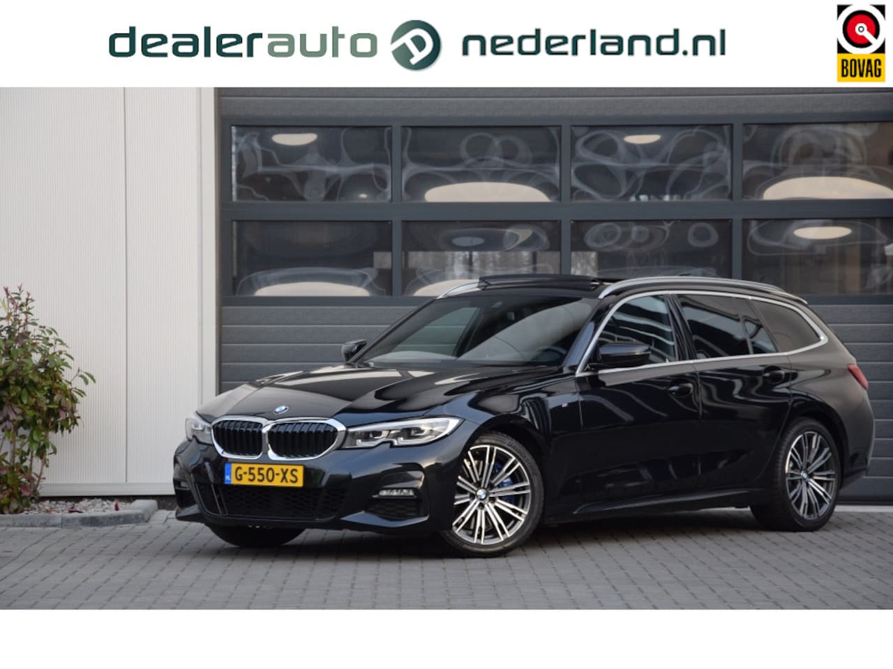 BMW 3-serie Touring - 330i High Executive Edition M-Sport | Harman Kardon | Panoramada - AutoWereld.nl