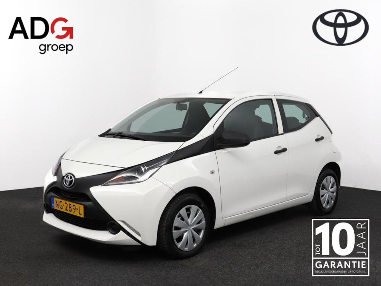 Toyota Aygo - 1.0 VVT-i x-now | Airco | Centrale vergrendeling | Elektrische ramen | Radio | - AutoWereld.nl