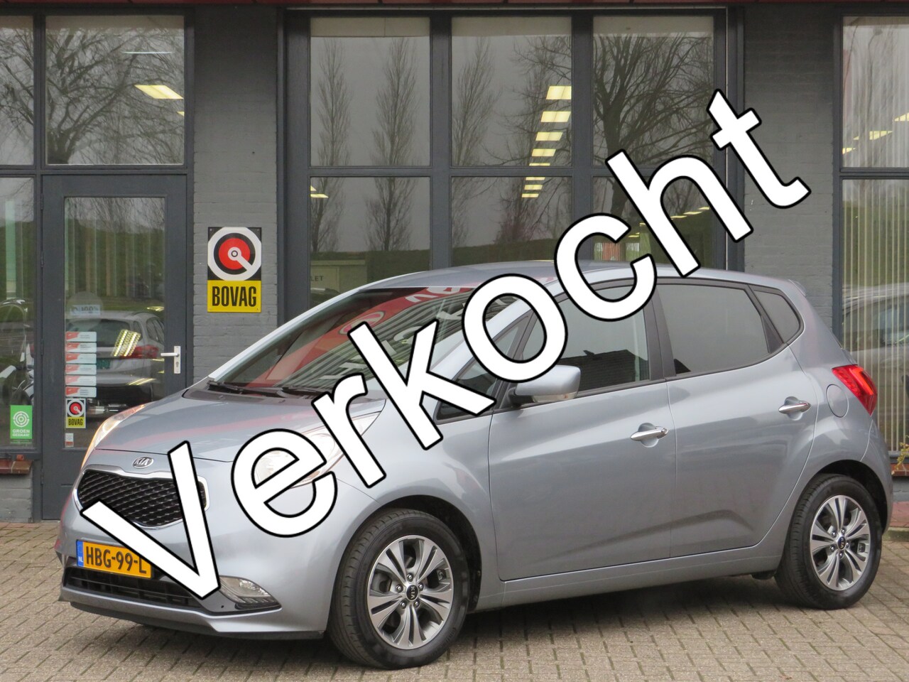 Kia Venga - 1.6 CVVT ExecutiveLine Automaat! | Clima-Airco | Trekhaak | Navigatie | Incl. BOVAG-Garant - AutoWereld.nl