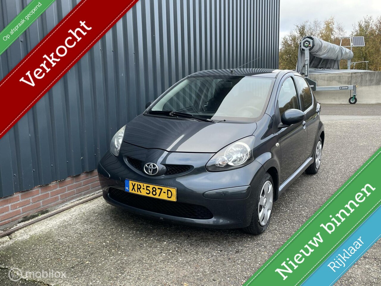 Toyota Aygo - 1.0-12V + 5DEURS / AIRCO/ RADIO / AUX /LANGE APK - AutoWereld.nl