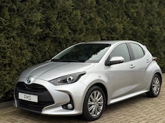 Toyota Yaris - 1.5 Hybrid Active CarPlay Camera