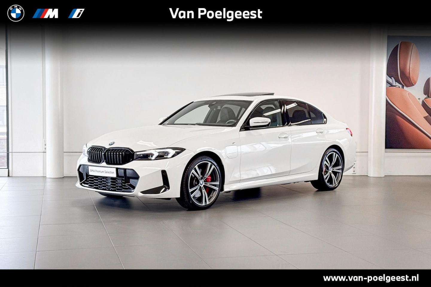 BMW 3-serie - Sedan 330e | M Sport | Glazen Panoramadak | Harman Kardon | Stoelverwarming | - AutoWereld.nl