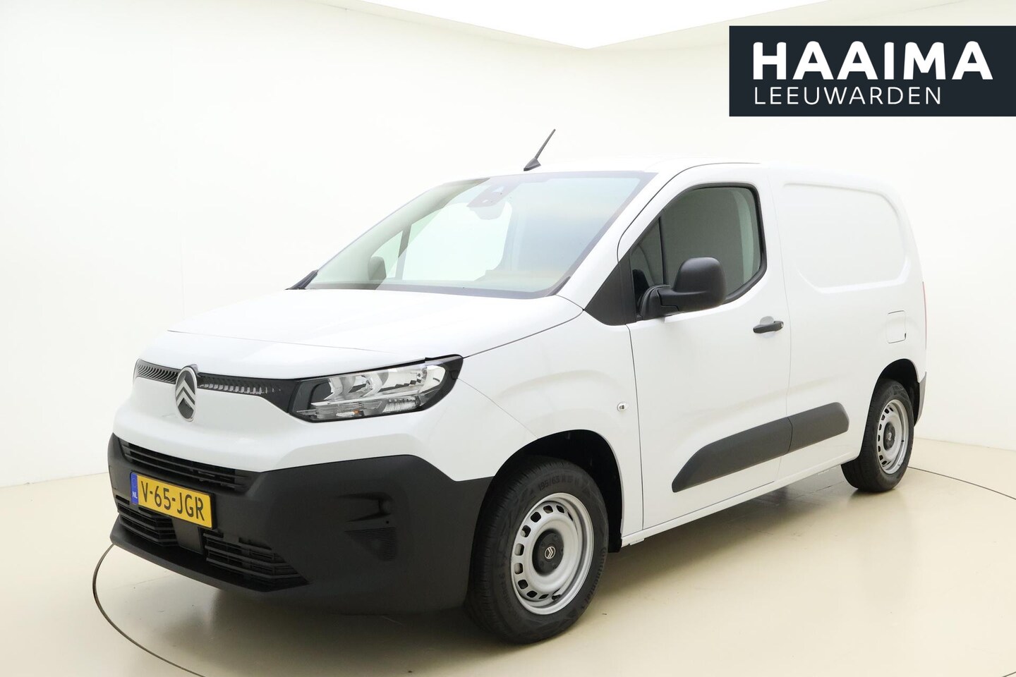 Citroën Berlingo - 1.5 BlueHDi 100 S&S L1 | NIEUW | Apple Carplay/Android Auto | Houten laadvloer | Achteruit - AutoWereld.nl