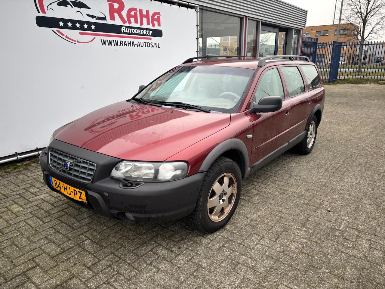 Volvo V70 Cross Country - 2.4 T Comfort Line 2.4 T Comfort Line - AutoWereld.nl