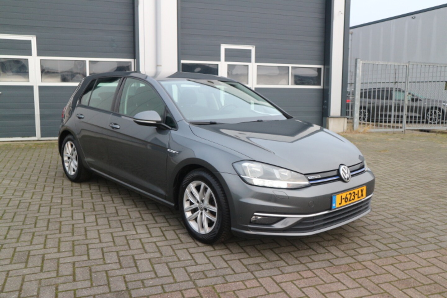 Volkswagen Golf - 1.5 TSI Comfortline Business 1.5 TSI Comfortline Business - AutoWereld.nl